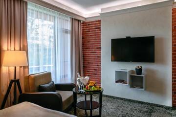 Фото номера Двухместный номер Делюкс с 1 кроватью Отель Spa Hotel Calista г. Старозагорски-Бани 2