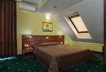 Фото номера Люкс Отель Hotel Izvor г. Старозагорски-Бани 2