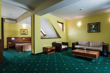 Фото номера Люкс Отель Hotel Izvor г. Старозагорски-Бани 4